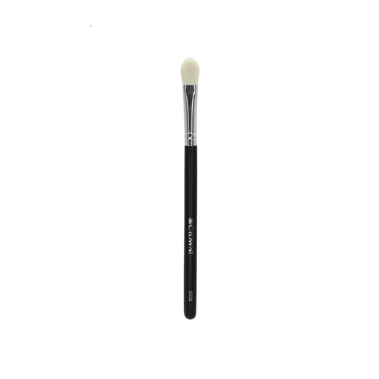 Tapered Base Eyeshadow Brush